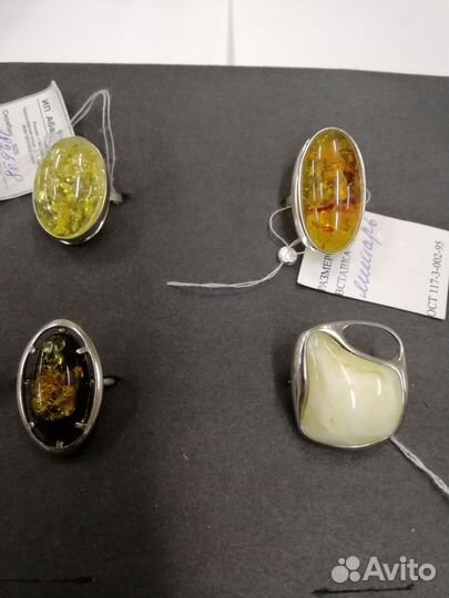 Серебряное кольцо