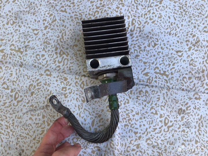 Диод В200 с радиатором