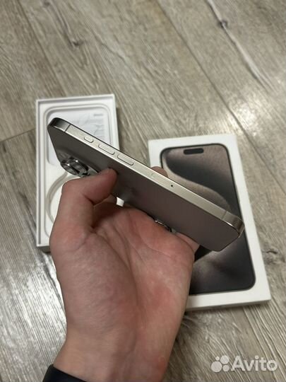 iPhone 15 Pro, 128 ГБ