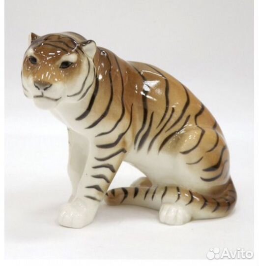 Тигр сидящий ифз статуэтка