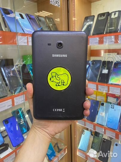 Планшет Samsung Galaxy Tab 3 7.0 Lite SM-T110