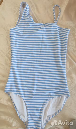 Купальник слитный