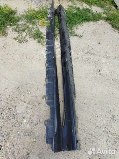 Накладки на пороги toyota corolla