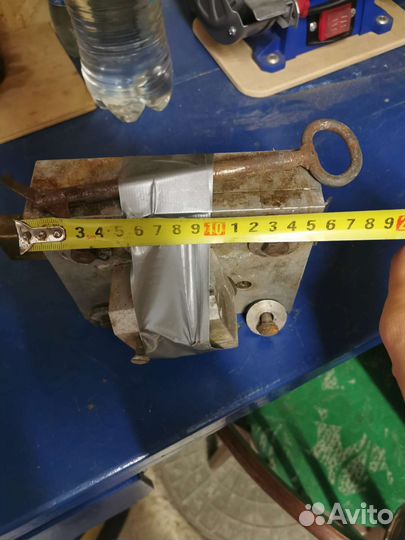 Замок гаражный