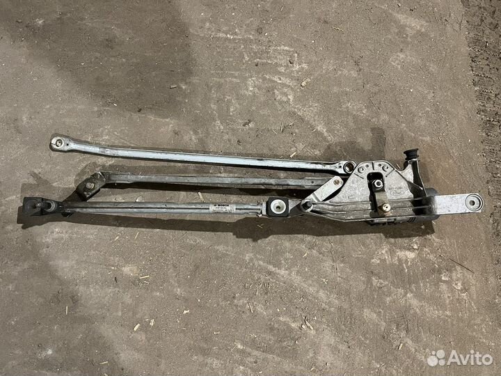 Трапеции дворников Форд Фокус 2