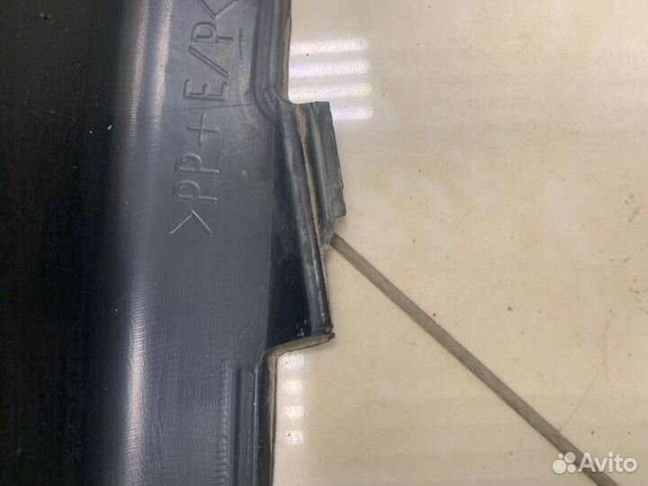 Накладка заднего бампера Mitsubishi Outlander Ii