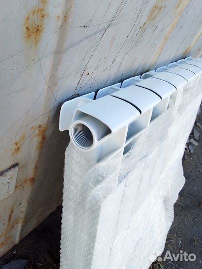 Радиатор отопления биметаллический