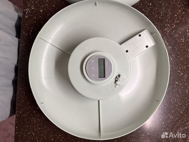 Автокормушка для собак