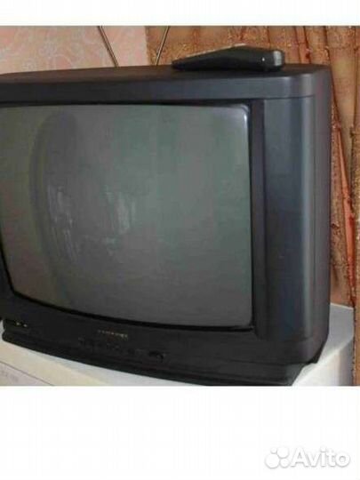 Телевизор samsung