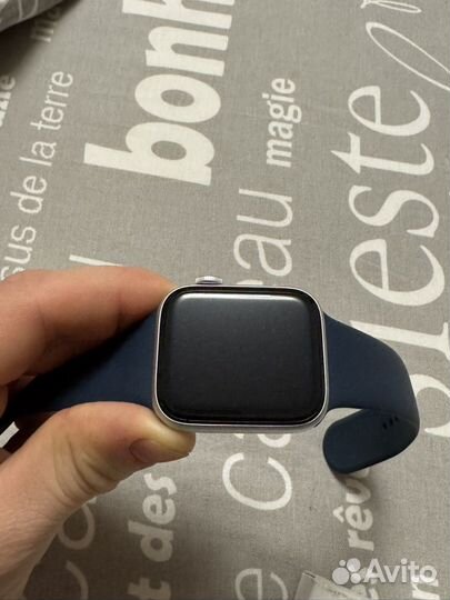 Часы apple watch se 44 mm 2023