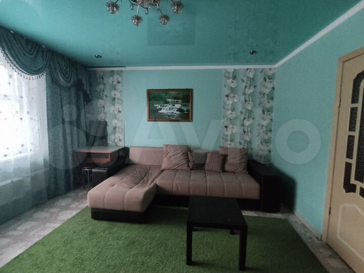 Комната 20 м² в 4-к., 1/5 эт.