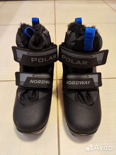 Ботинки лыжные