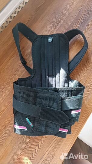 Корректор осанки реклинатор корсет бандаж тривес