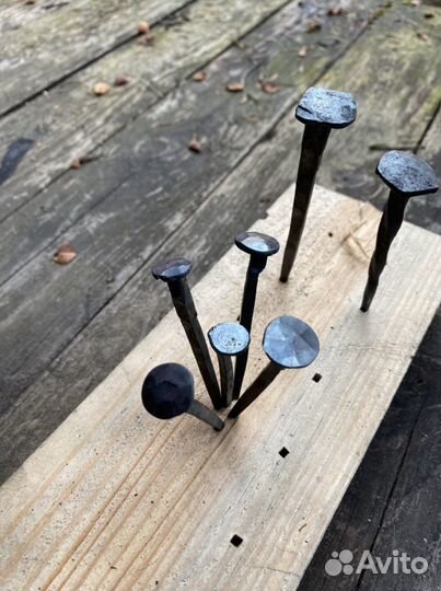 Кованые гвозди