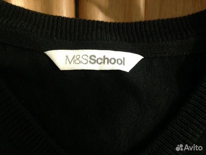 Школьная женская жилетка Marks & Spencer School