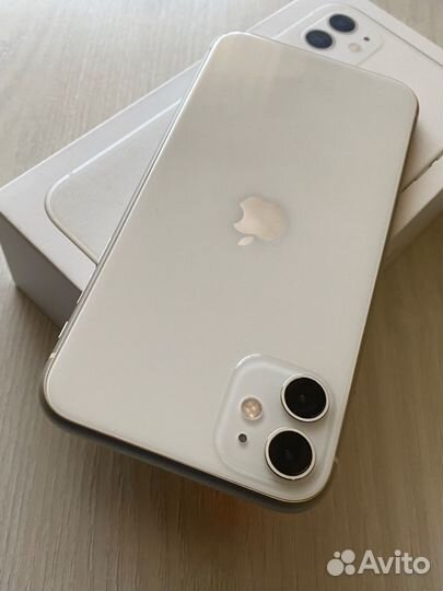 iPhone 11, 128 ГБ