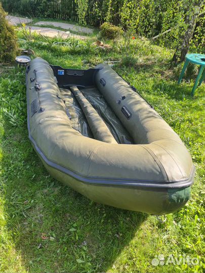 Надувная лодка
