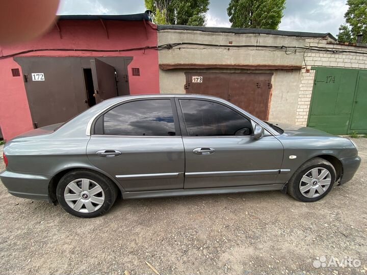 Hyundai Sonata 2.0 МТ, 2006, 75 000 км