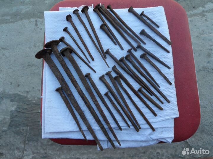 Гвозди кованые 20 шт