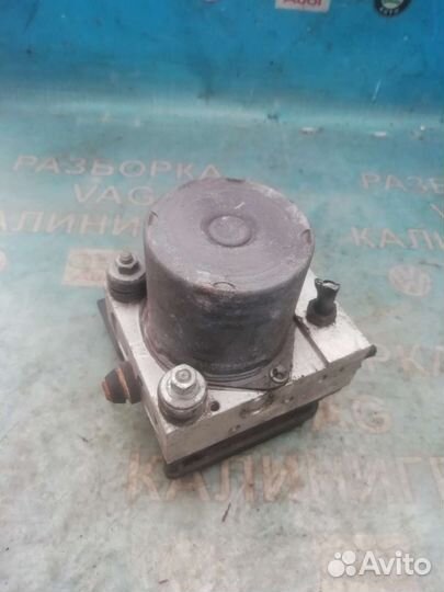 Блок ABS Audi a4 b7. 8E0910517B