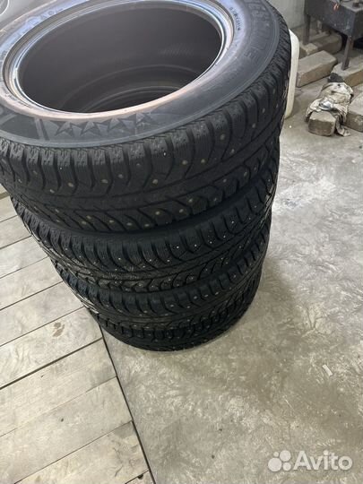 Bridgestone Ice Cruiser 7000 225/65 R17