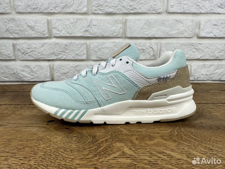 Кроссовки New Balance 997 HBE