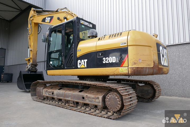 Услуги спецтехники (Экскаватор, Самосвал, Трактор)