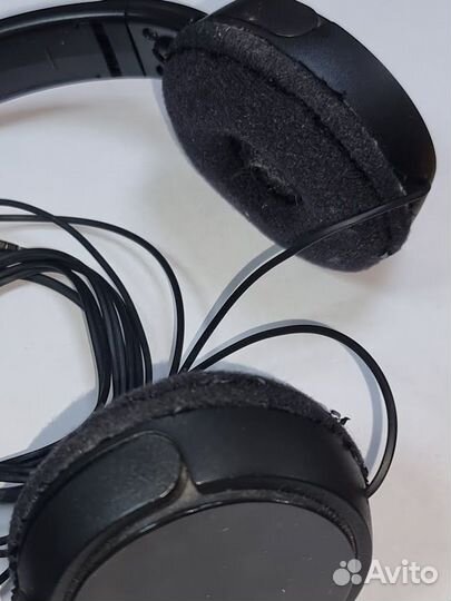 Проводные наушники Sony