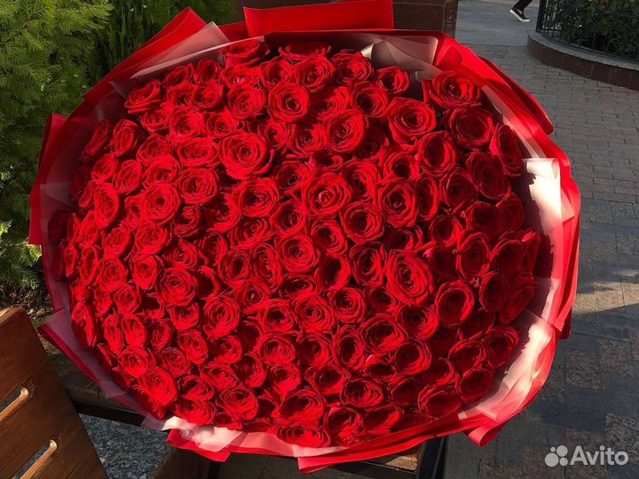 Красные розы