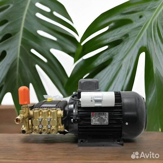 Мойка высокого давления авд Hawk 200 бар