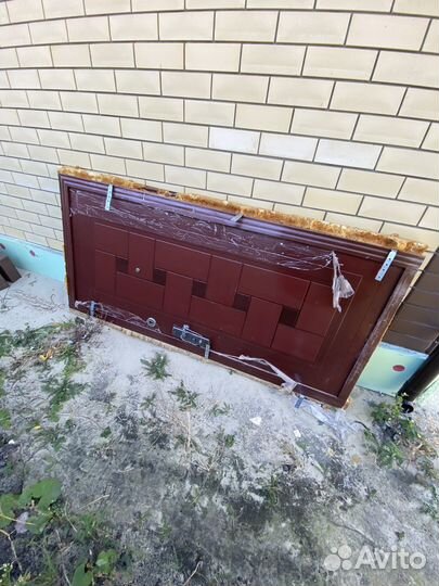 Дверь входная