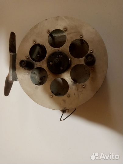 Катушка рыболовная СССР