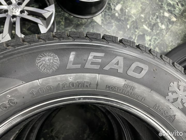 Leao Winter Defender Grip VAN 2 215/65 R16C 109R