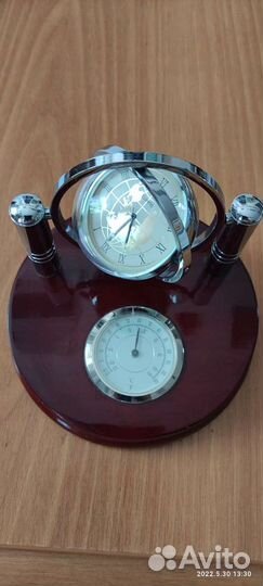 Часы. Градусник. Компас для руководителя на стол