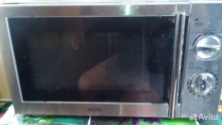 Микроволновая печь Шарп, 800вт, б/у, отл. сост