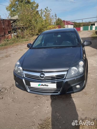 Opel Astra 1.8 AT, 2010, 152 000 км