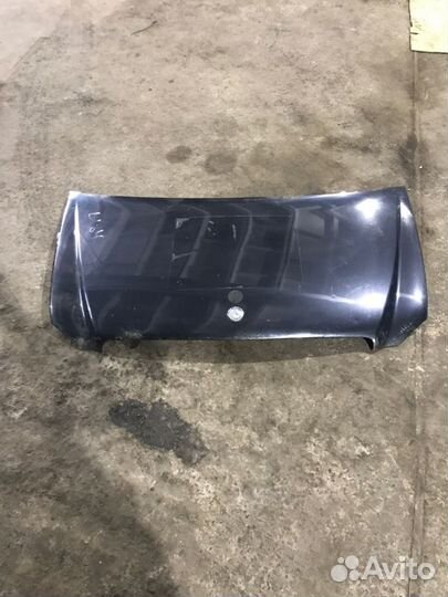 Капот Mercedes Vito W639 ом646
