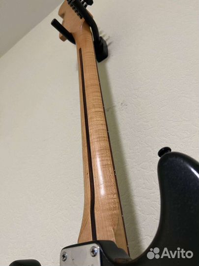 Электрогитара Squier standard + новая электроника