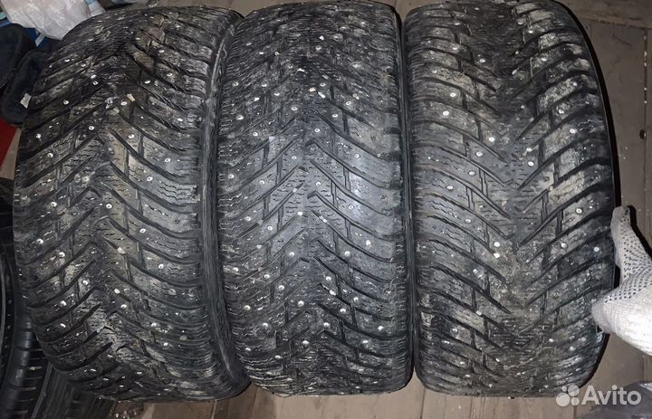 Nokian Tyres Hakkapeliitta 8 235/40 R18