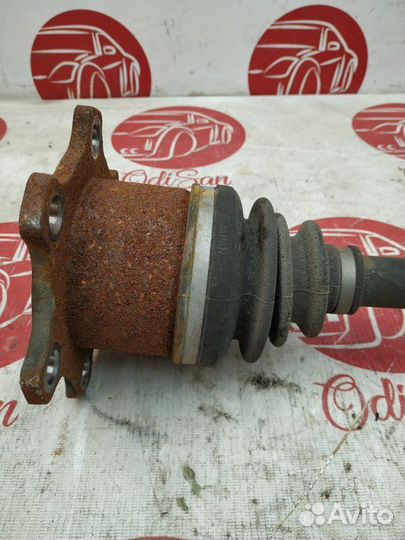 Полуось задняя Infiniti Fx35 S51 VQ35HR 2008-2013