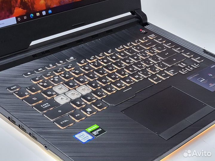 Игровой Asus 15.6''IPS 120Hz core i5 9Th GTX1650