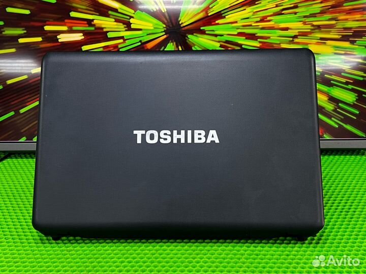 Ноутбук Toshiba C660D- HDD 250Gb