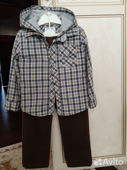 Костюм (рубашка и брюки)