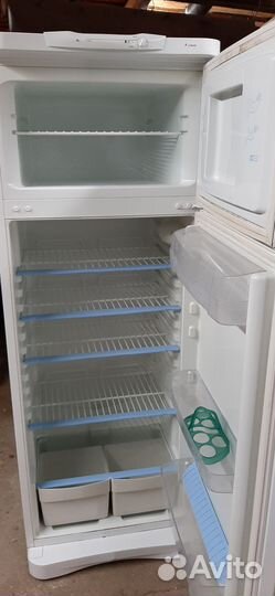 Холодильник indesit 2х камерный