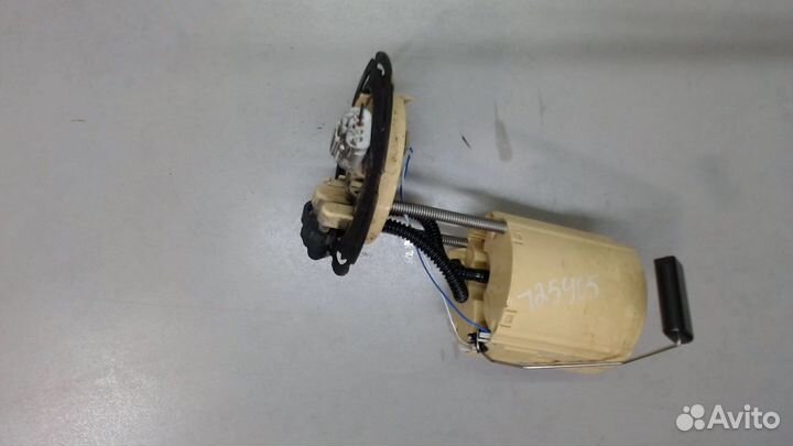 Датчик уровня топлива Opel Astra J, 2011