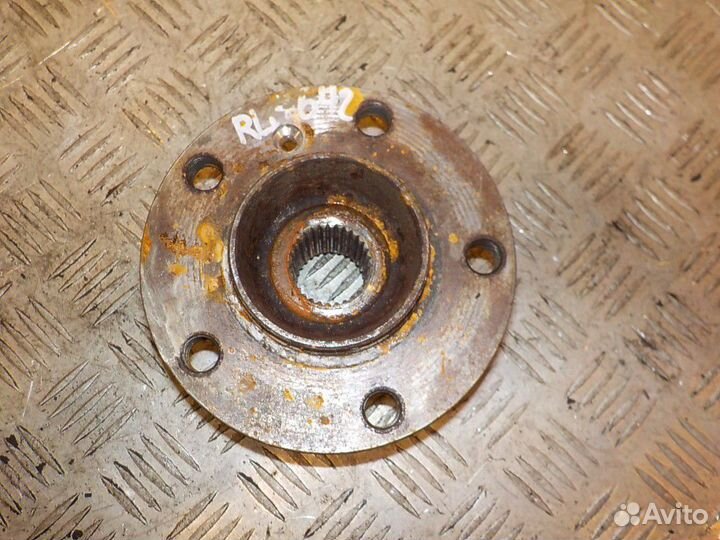 Ступица задняя BMW 5 F10 F11