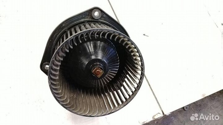 Моторчик отопителя LADA Kalina