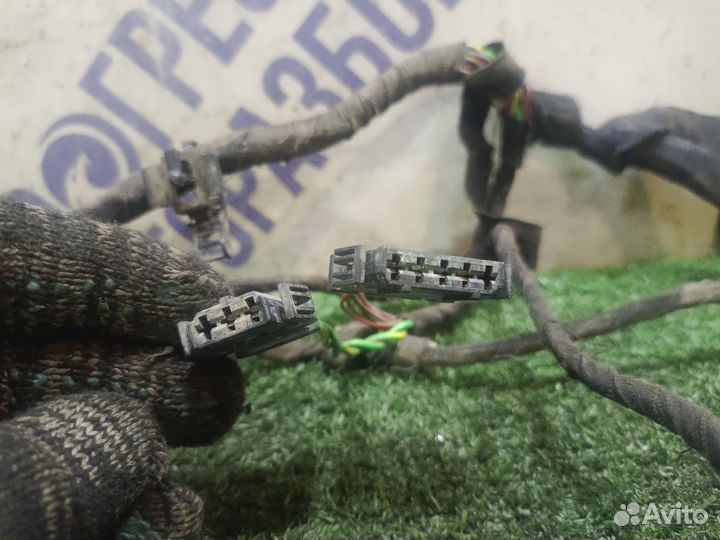 Проводка двигателя задняя правая Audi A6 седан 2.4