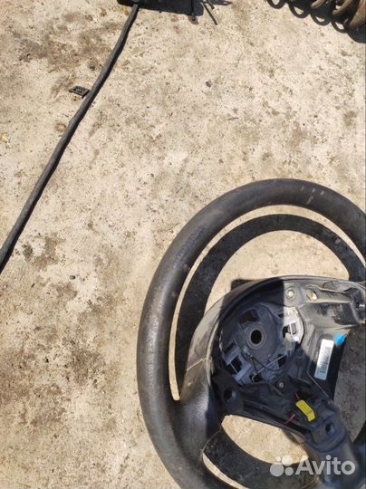 Руль Peugeot 307 хэчбег дорестайлинг KFU(ET3J4)