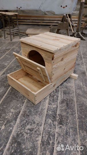 Гнездо для кур с яйцесборником